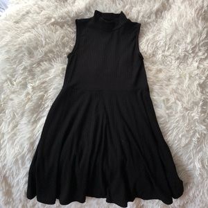 Black Aeropostale dress
